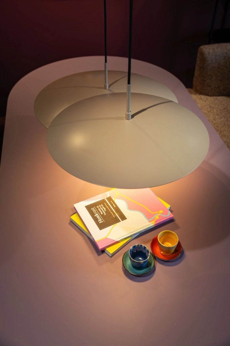 Elegante Pendellampe Sanne Ø 40cm – Sand ETH 8720195311010
