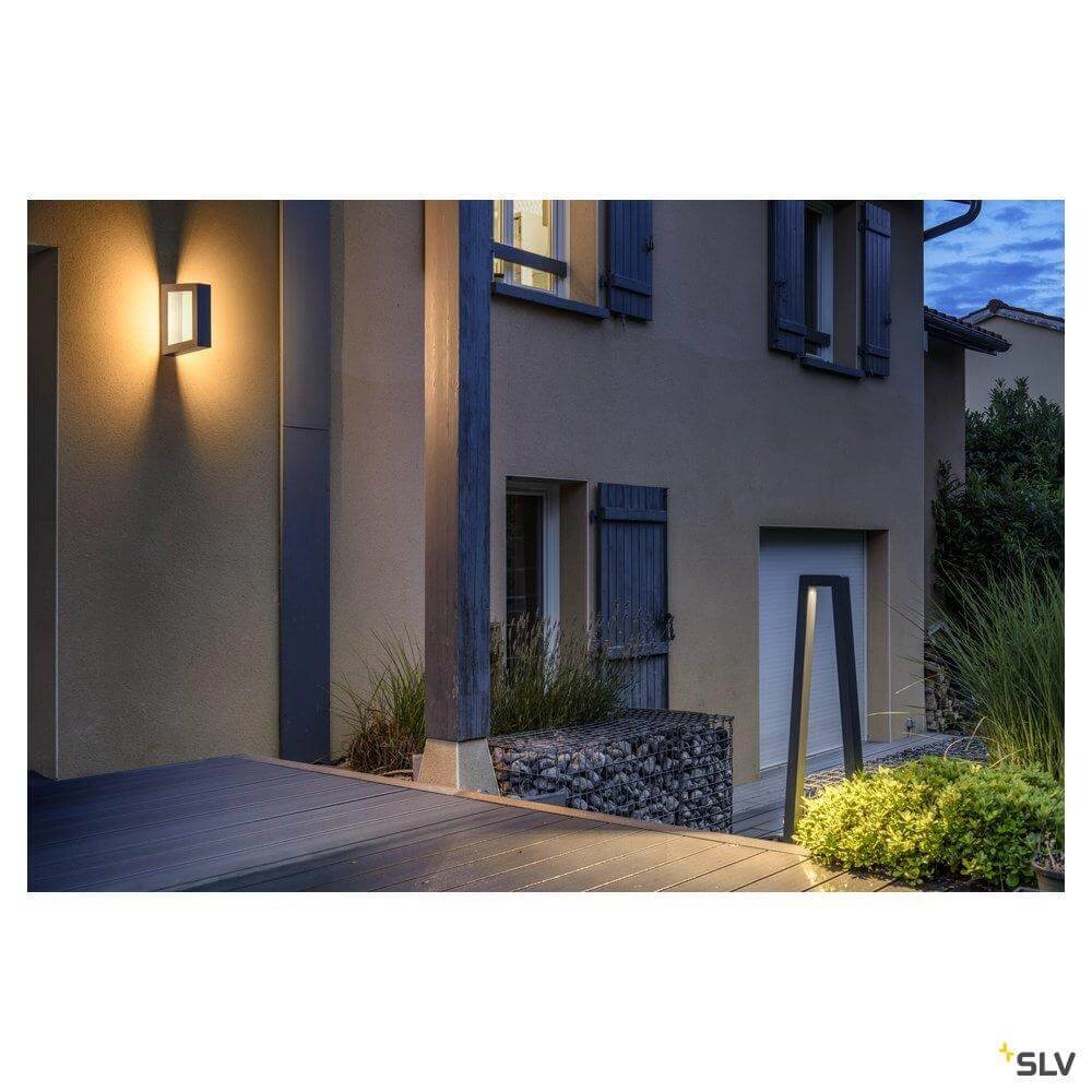 Schlichte Wandlampe Bookat SLV 4024163256919
