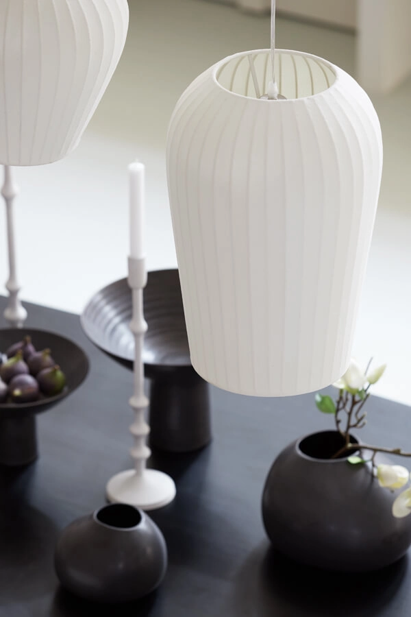 Weiße Pendelleuchte Axel japandi Ø 25cm Light & Living 8717807638405
