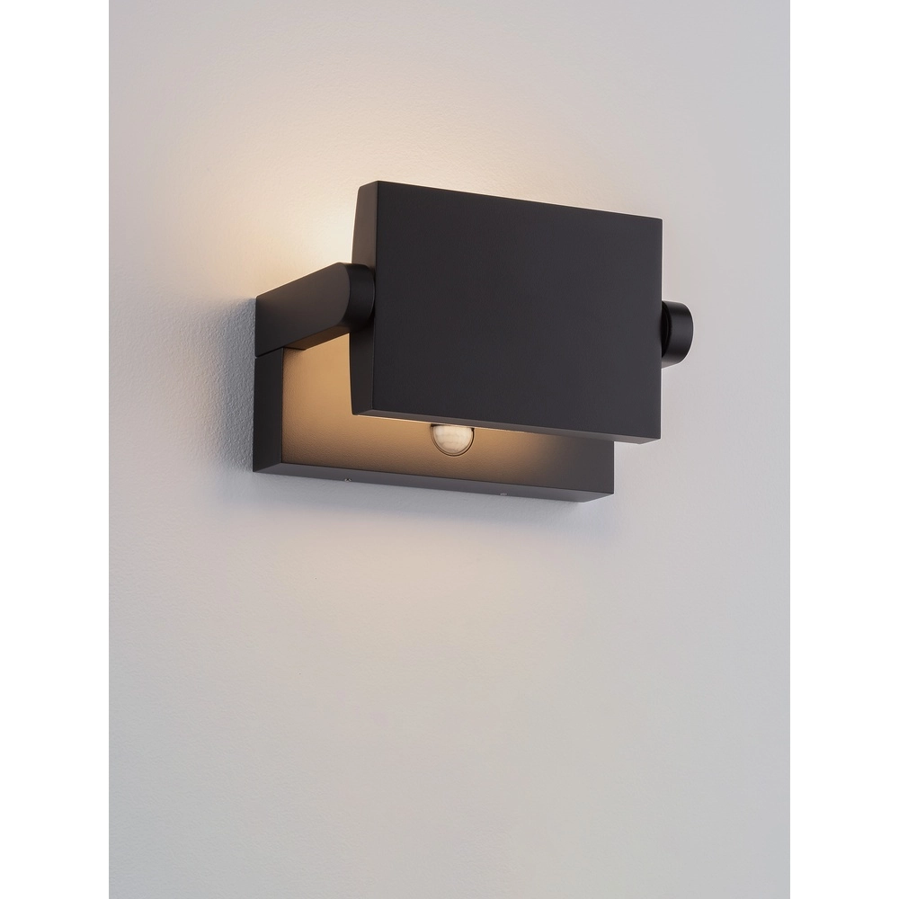 Design-Wandleuchte Gerber Schwarz mit Sensor Lyora 5212017447432