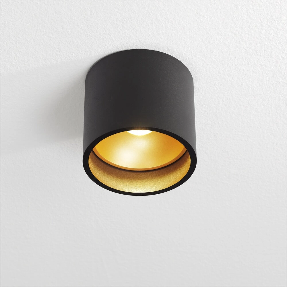 Deckenlampe Ormond Schwarz mit goldener Innenseite