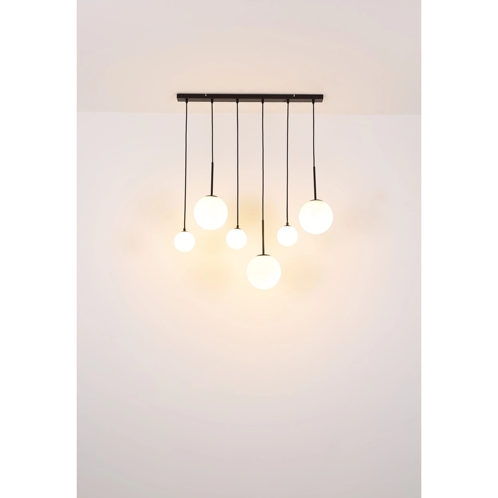 Design-Pendellampe Hallie 6-Licht Schwarz mit weißen Kugeln Globo 9007371448920