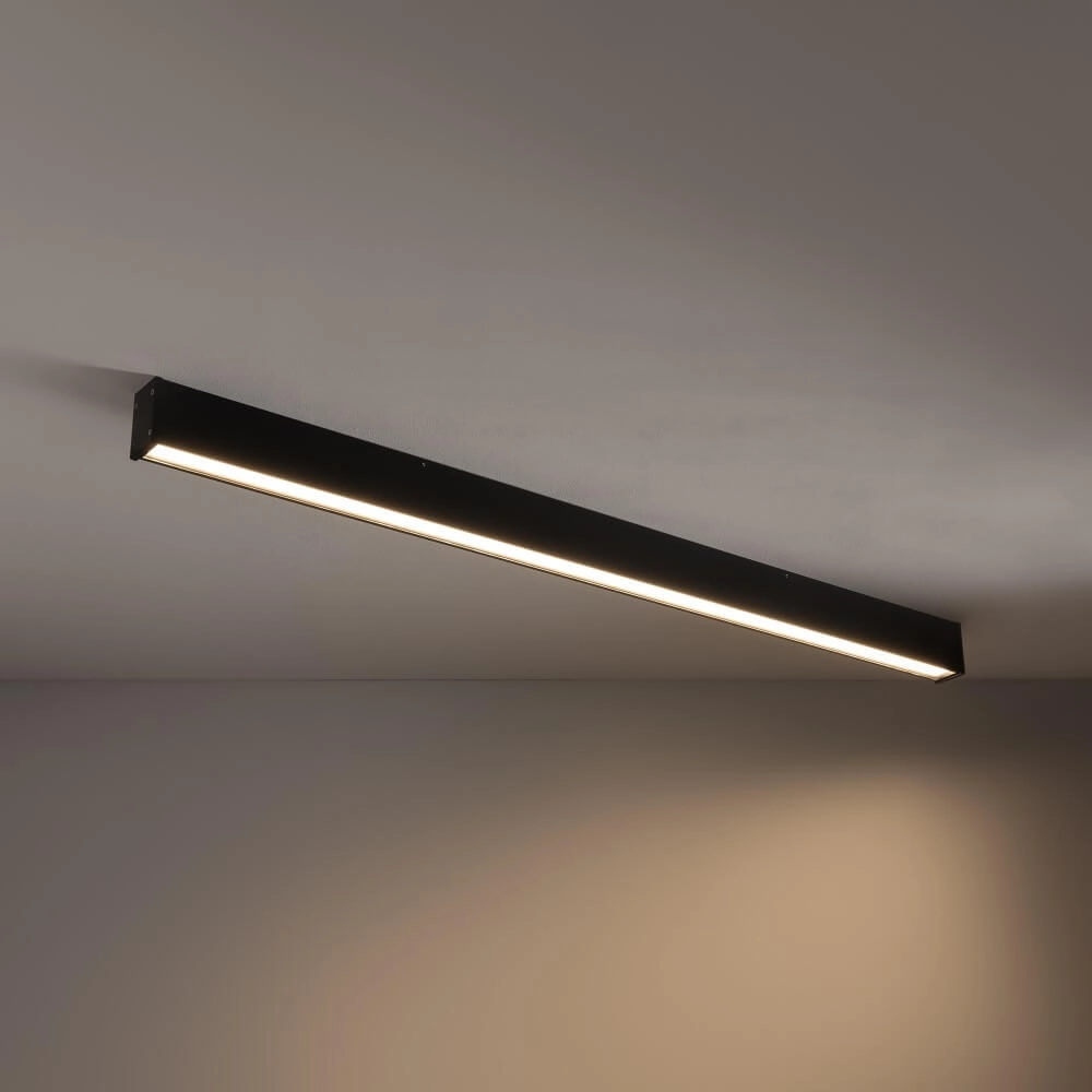 Schlanke Deckenleuchte Outline L schwarz 150cm Lyora 5903139113625