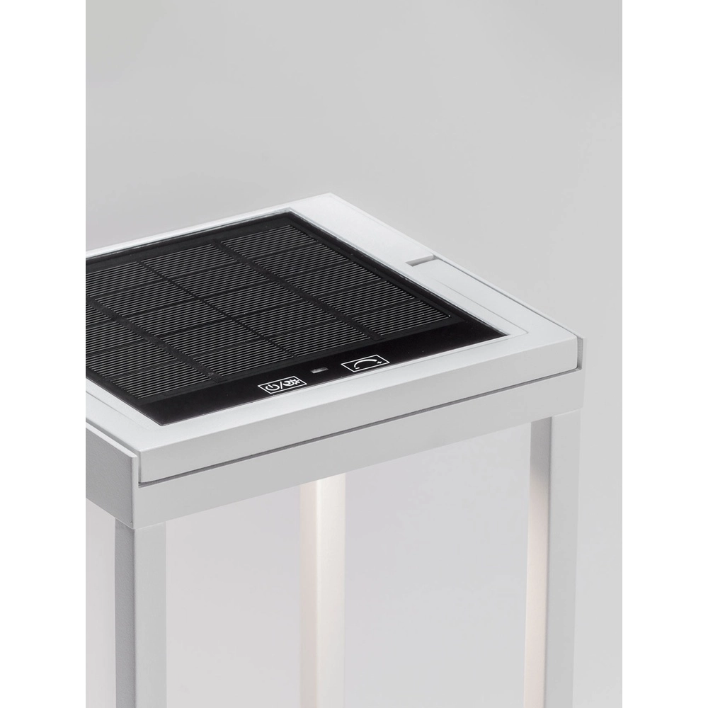 Schlanke Tischleuchte Tegolo Weiße Solarenergie Lyora 5212017478849