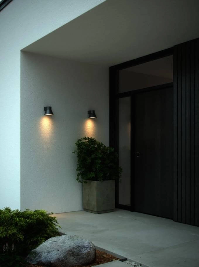 Schwarze Außenlampe Kyklop Cone Nordlux 5704924015526