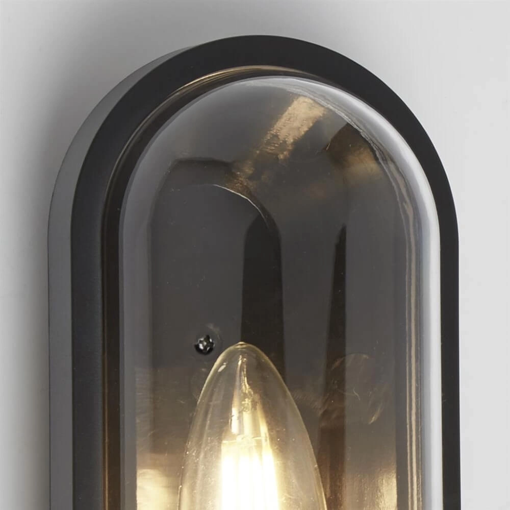 Sleek outdoor lamp Capsule black Searchlight 5053423252865