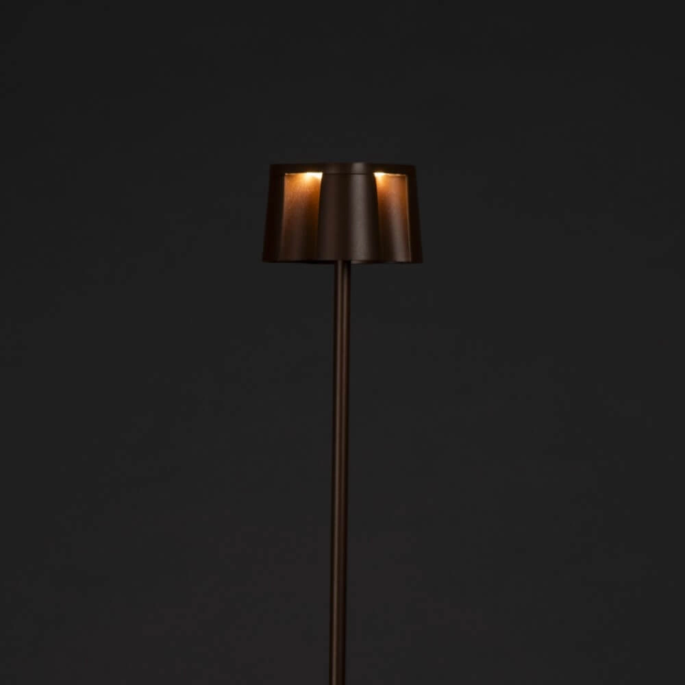 Rostbraune Stehlampe Nice für draußen KonstSmide 7318307831979