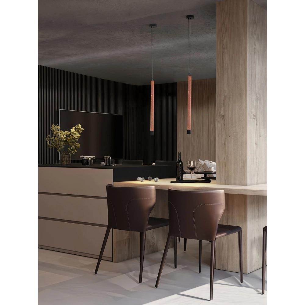 Moderne Pendellampe Muse Schwarz mit rotem Travertin