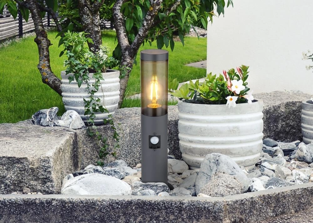 Moderne Außenlampe Boston mit Sensor Globo 9007371430734