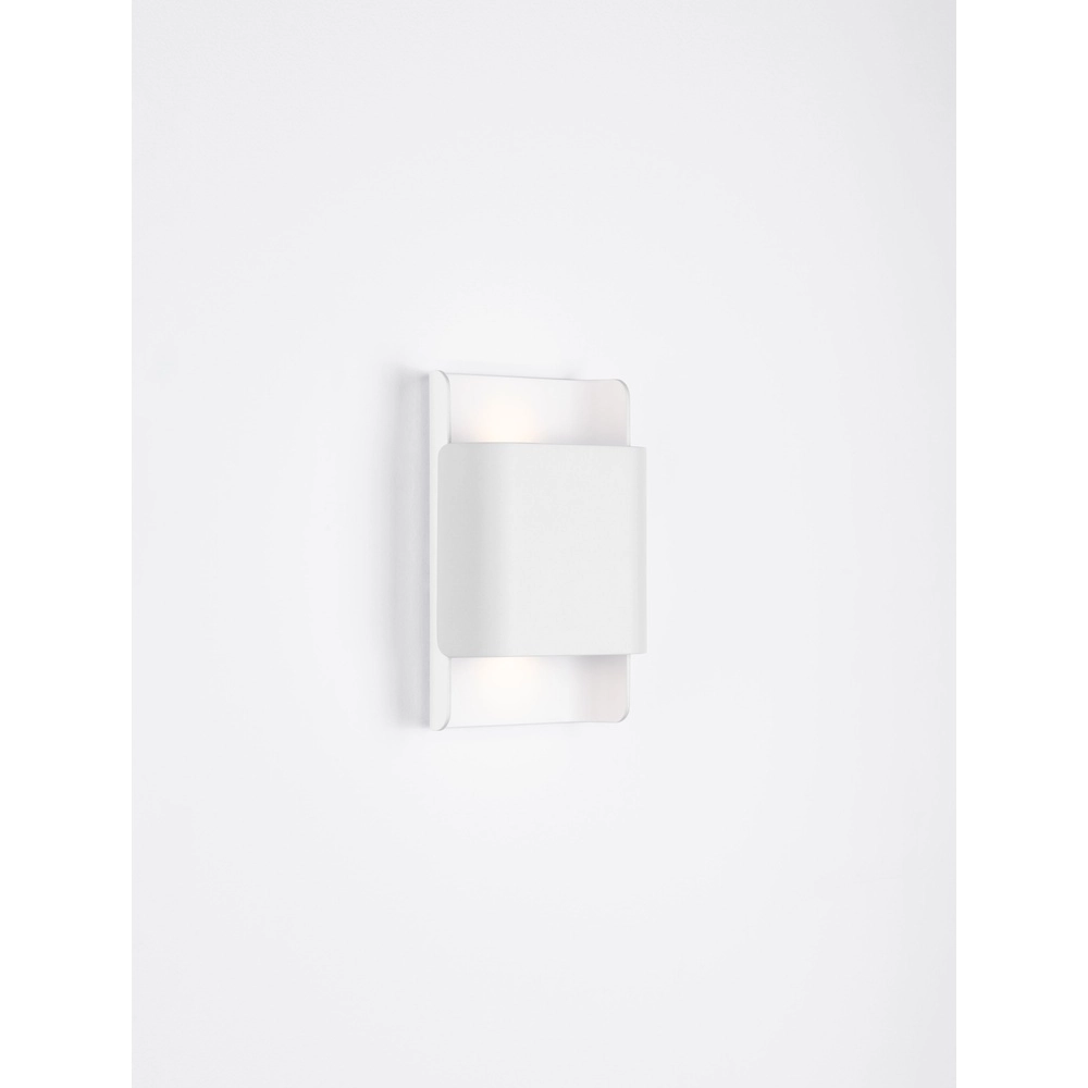 Weißer Aufbaustrahler Polly ca. 18cm Lyora 5212017465177