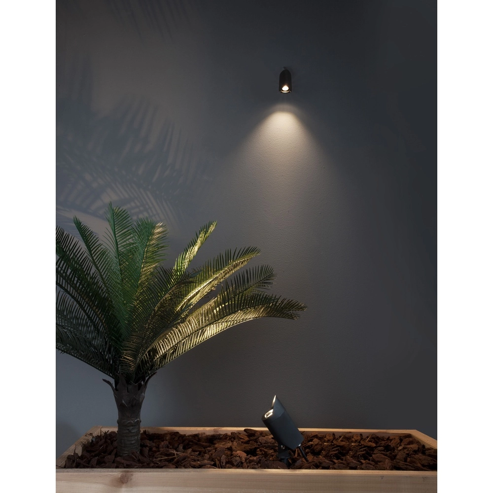 Design Erdspieß für den Garten Inside schwarz Lyora 5212017415813