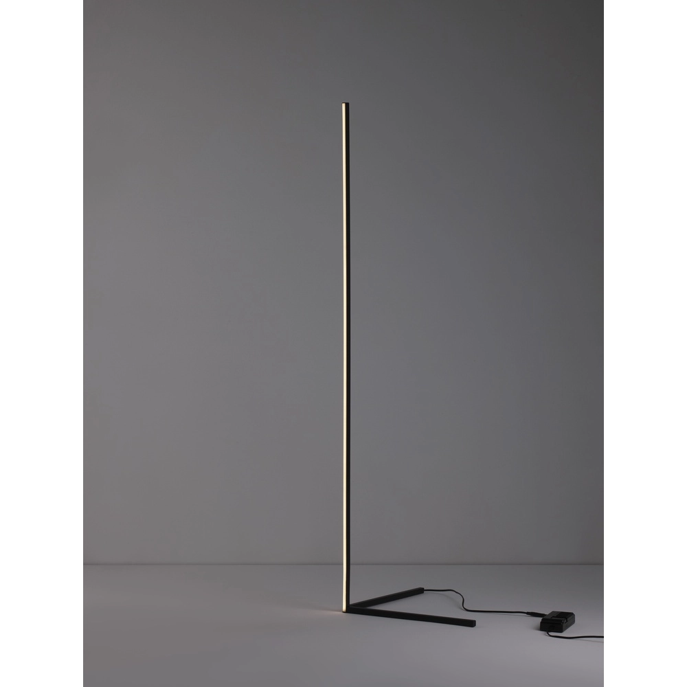 Stehlampe V-Line schwarz Lyora 5212017433404