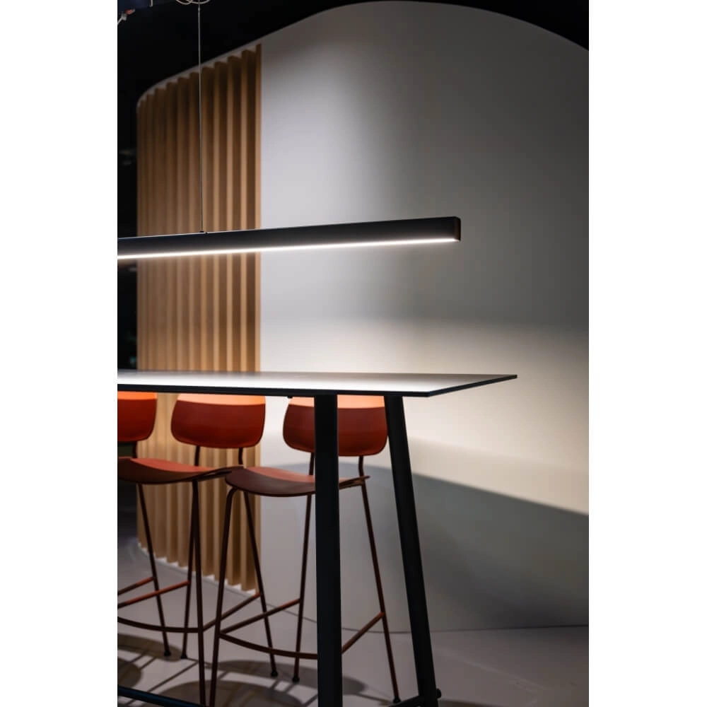 Design-Pendelleuchte Lyne schwarz 180cm ETH 8720195309994