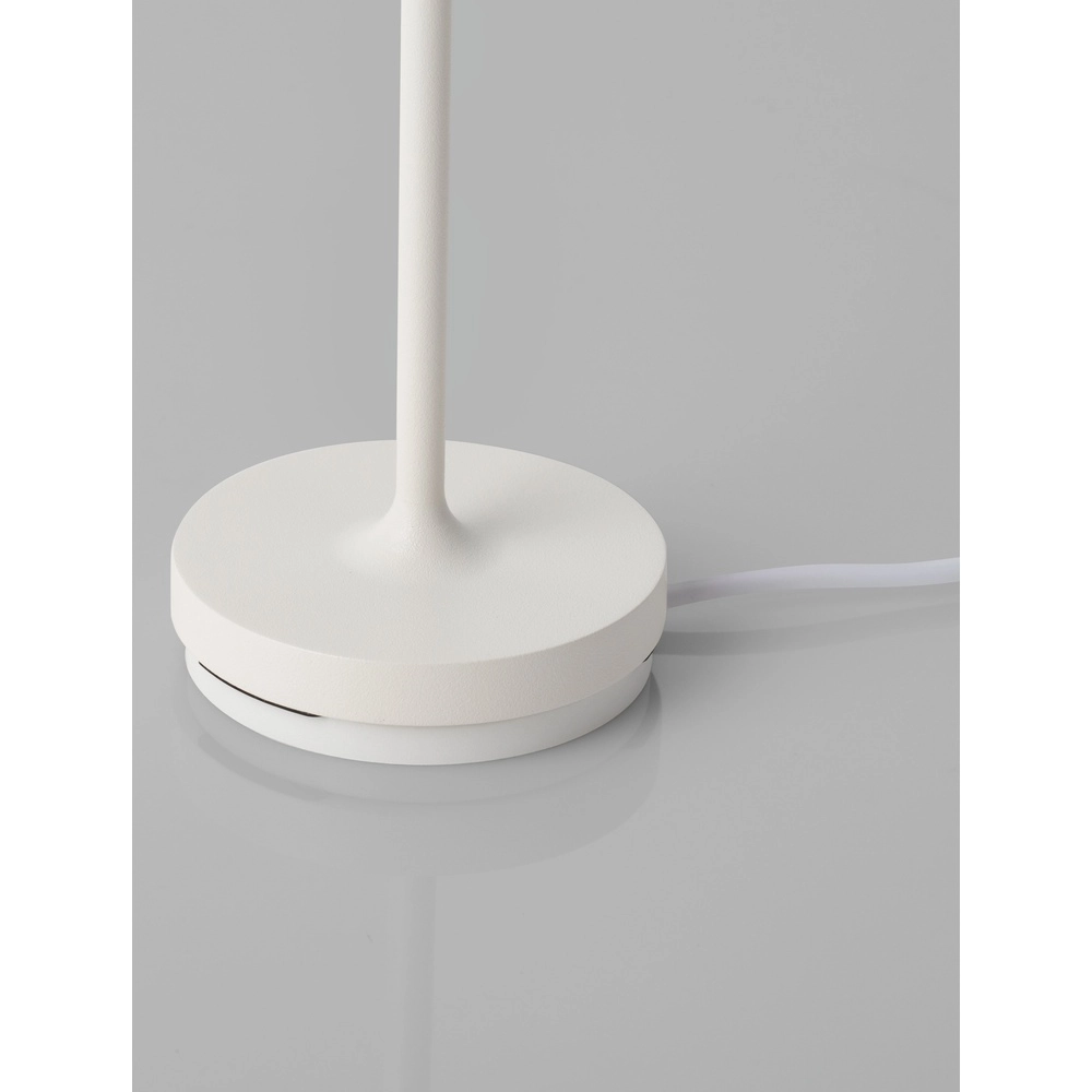Tischlampe Petit weiß wiederaufladbar Lyora 5212017450760
