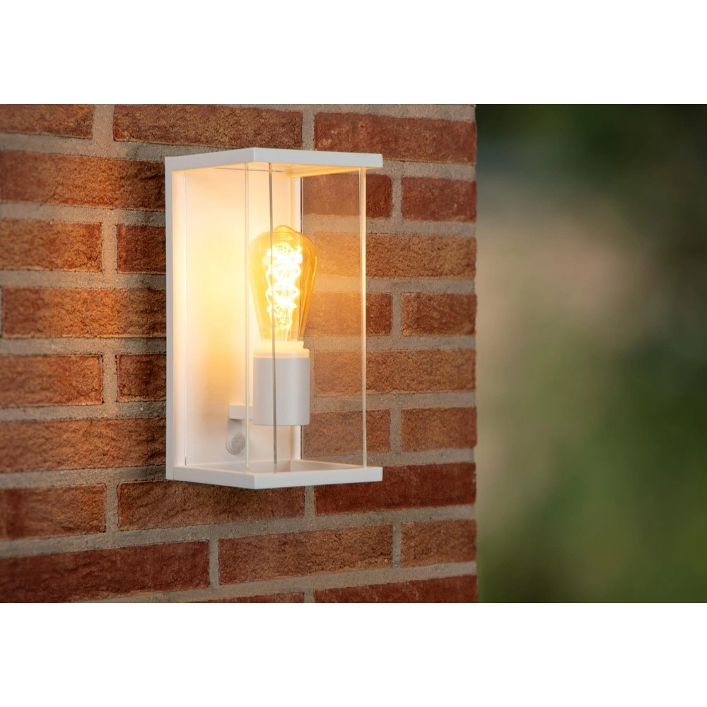 Elegante Wandlampe Claire mit Sensor weiß Lucide 5411212272362