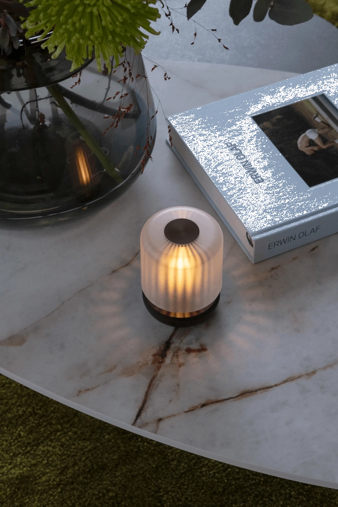 Wiederaufladbare Tischlampe Firefly bronze mattiert Humble 6097522834804