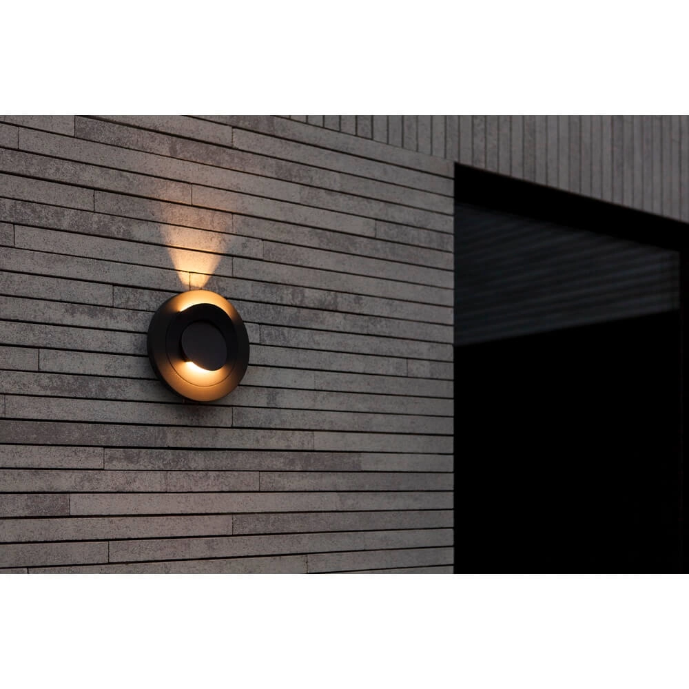 Verstellbare LED-Außenleuchte Moov Lutec 6939412016436