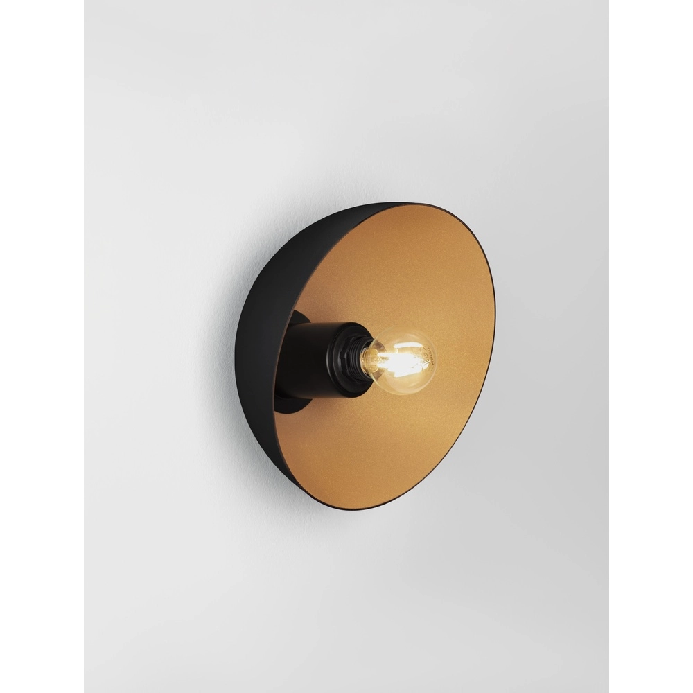 Design-Wandleuchte Onia schwarz mit gold