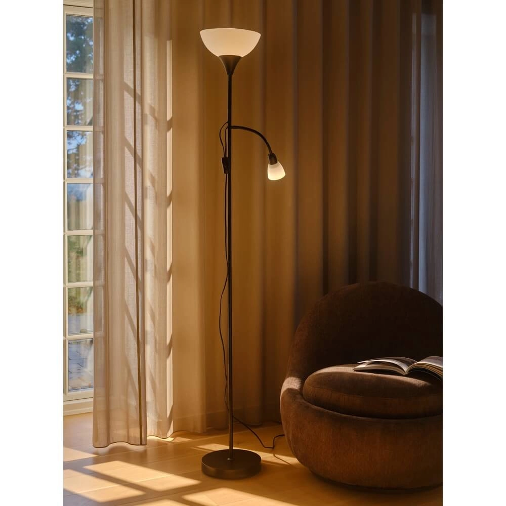 Klassische Leselampe Lauria schwarz Nordlux 5704924024634
