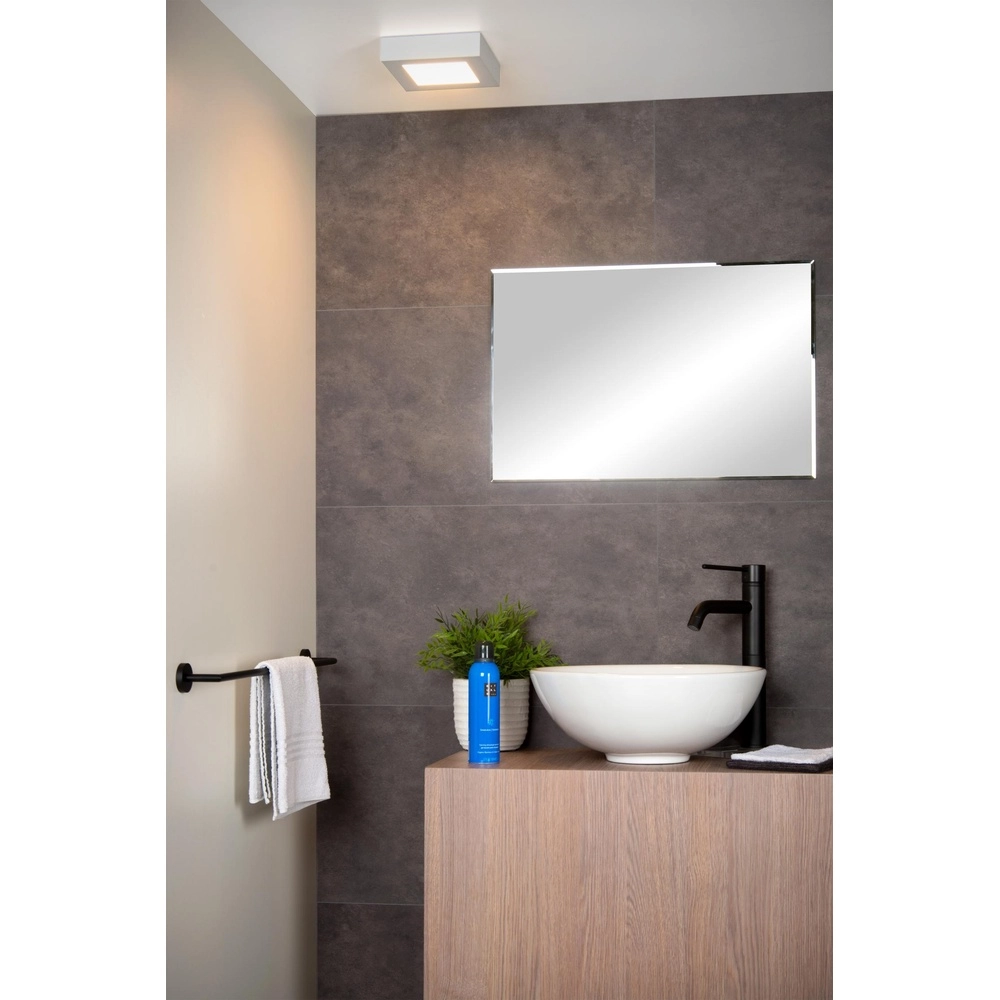 Deckenlicht Brice-Led 16,8 cm quadratisches IP44-Weiß Lucide 5411212281333