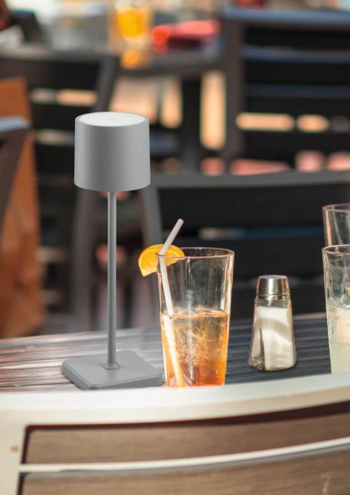Wiederaufladbare Tischlampe Fernandez draußen grau Trio 4017807564341