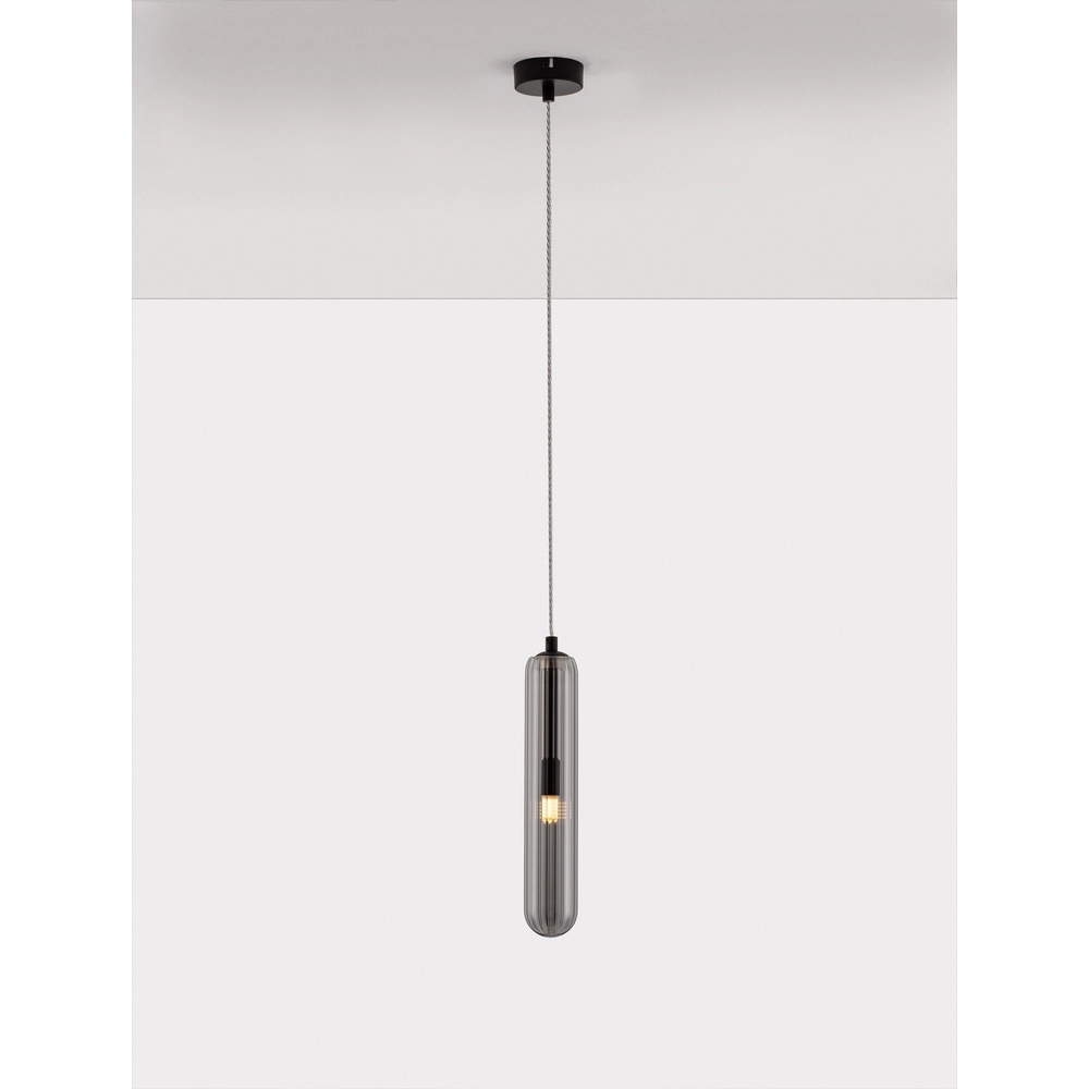 Design-Pendelleuchte Gustave schwarz einfach Lyora 5212017443298