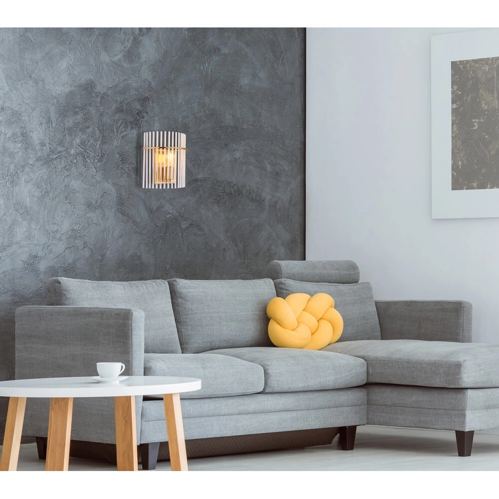 Goldene Wandleuchte Gorley mit Glas Globo 9007371471768