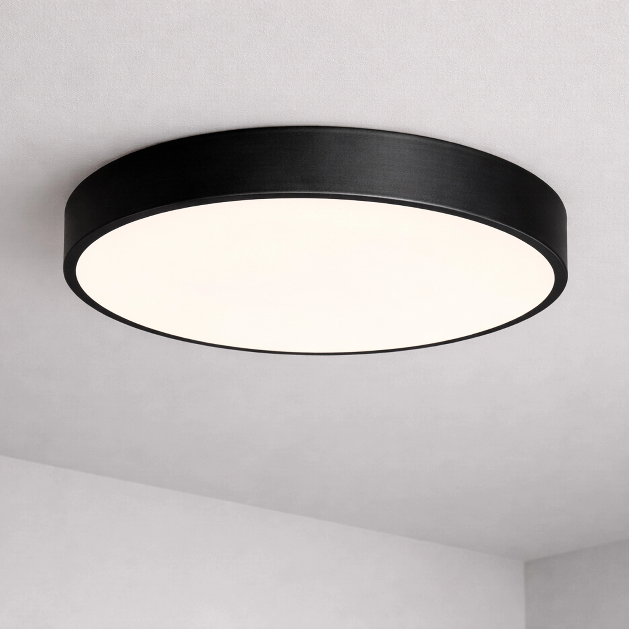 Deckenlicht Grace Ø 50 cm schwarz Lyora 5053423315898
