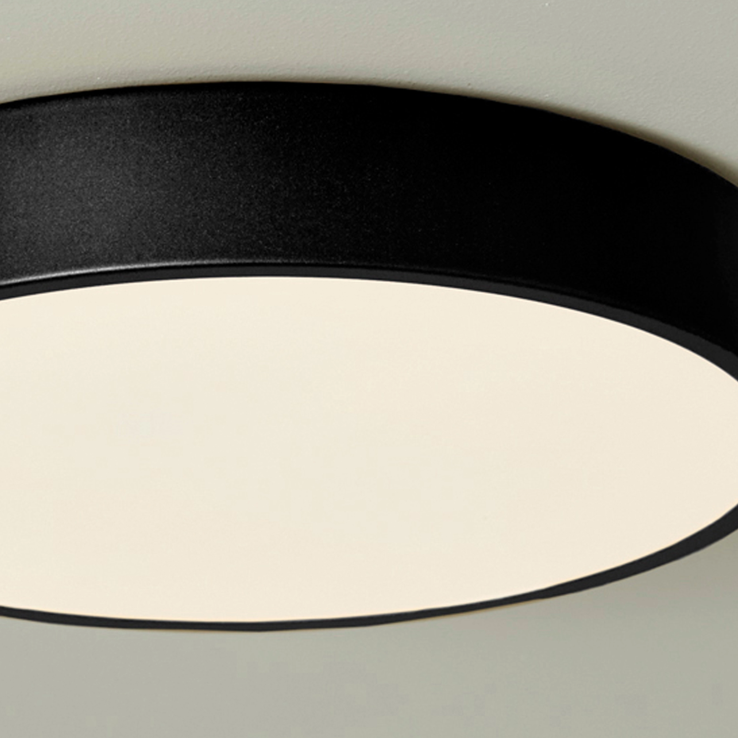 Deckenlicht Grace Ø 30cm schwarz Lyora 5053423315737