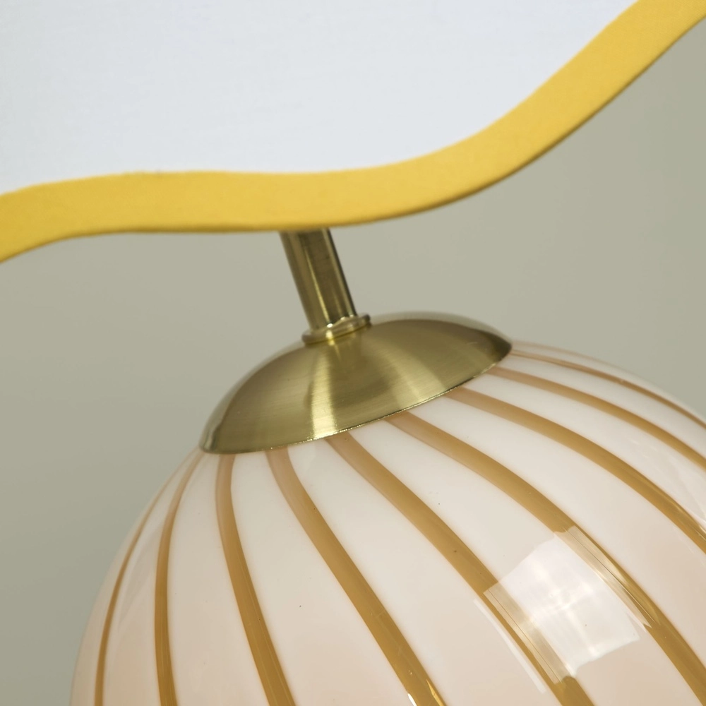 Schöne Tischlampe Celine gelb Searchlight 5053423305967