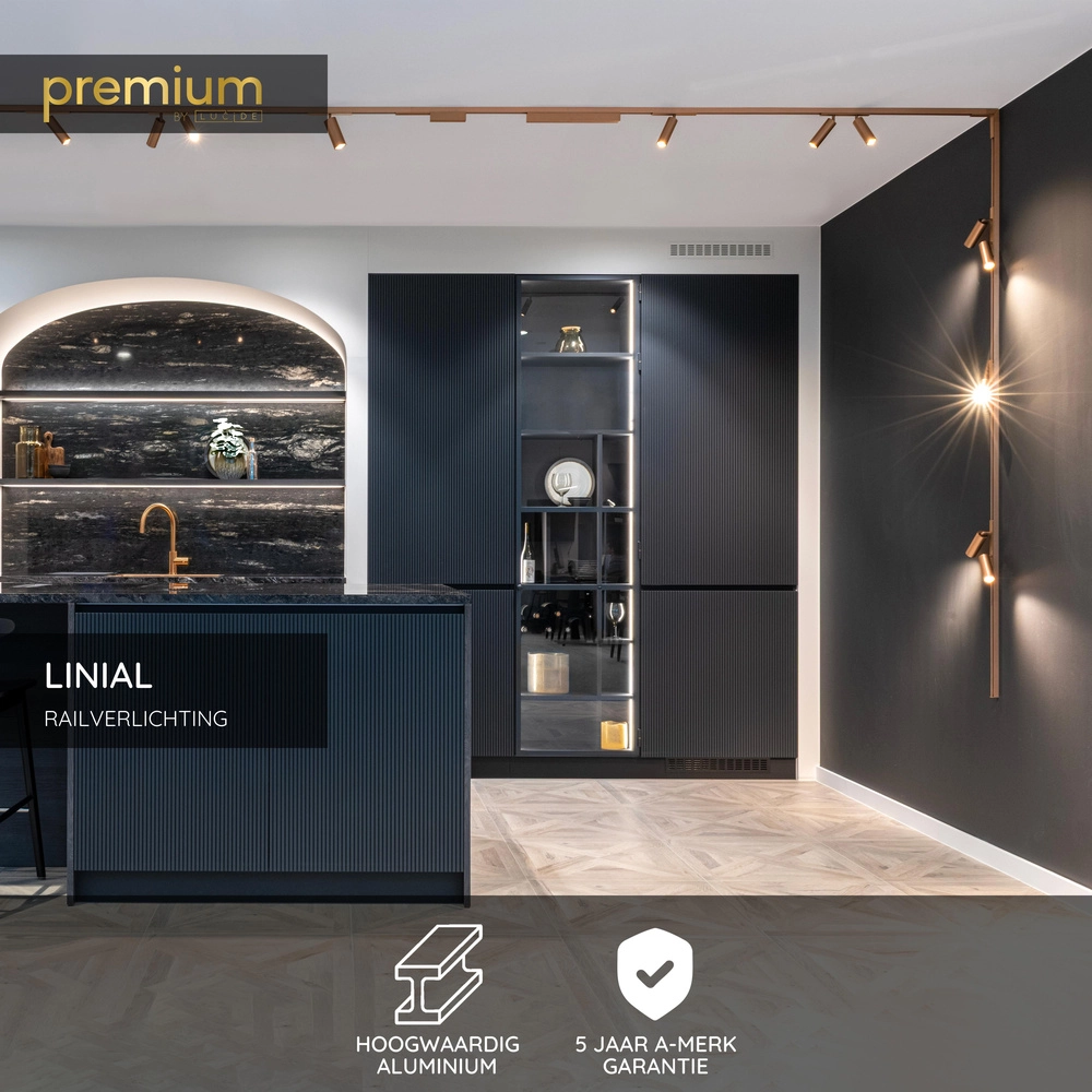 Vertikalwinkel-Einphasen-Phase Linial Champagner Premium by Lucide 5411212551993