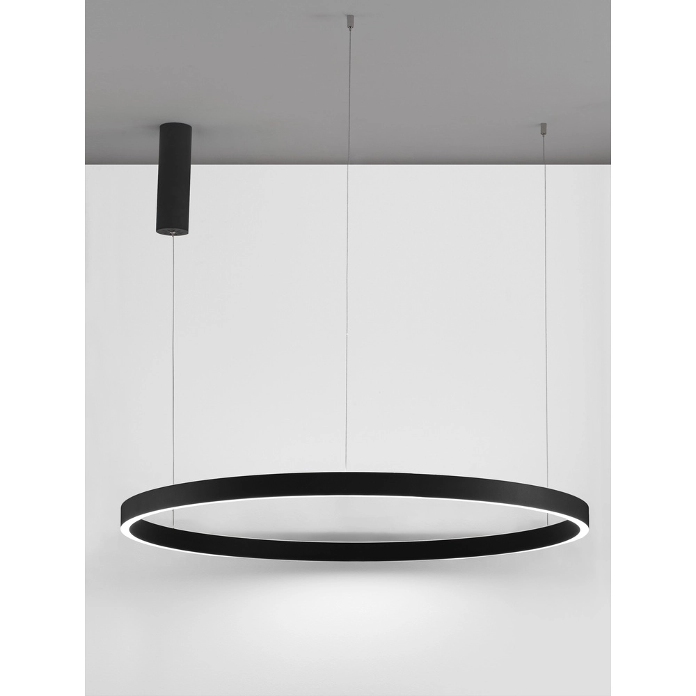 Schwarze Pendelleuchte Elowen Ausführung Ø 98cm Lyora 5212017439130