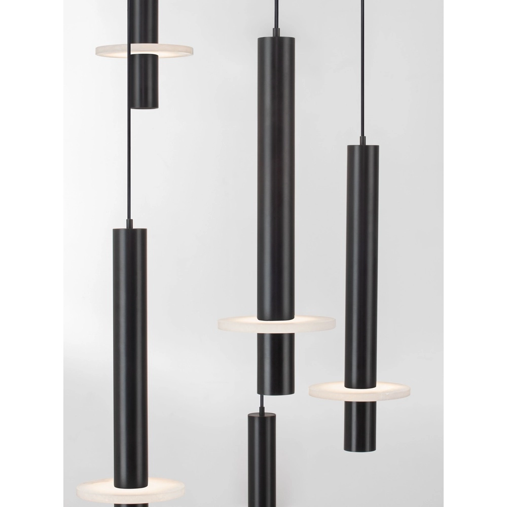 Design-Pendellampe Noemi schwarz mit weißem Ø 62 cm Lyora 5212063503298