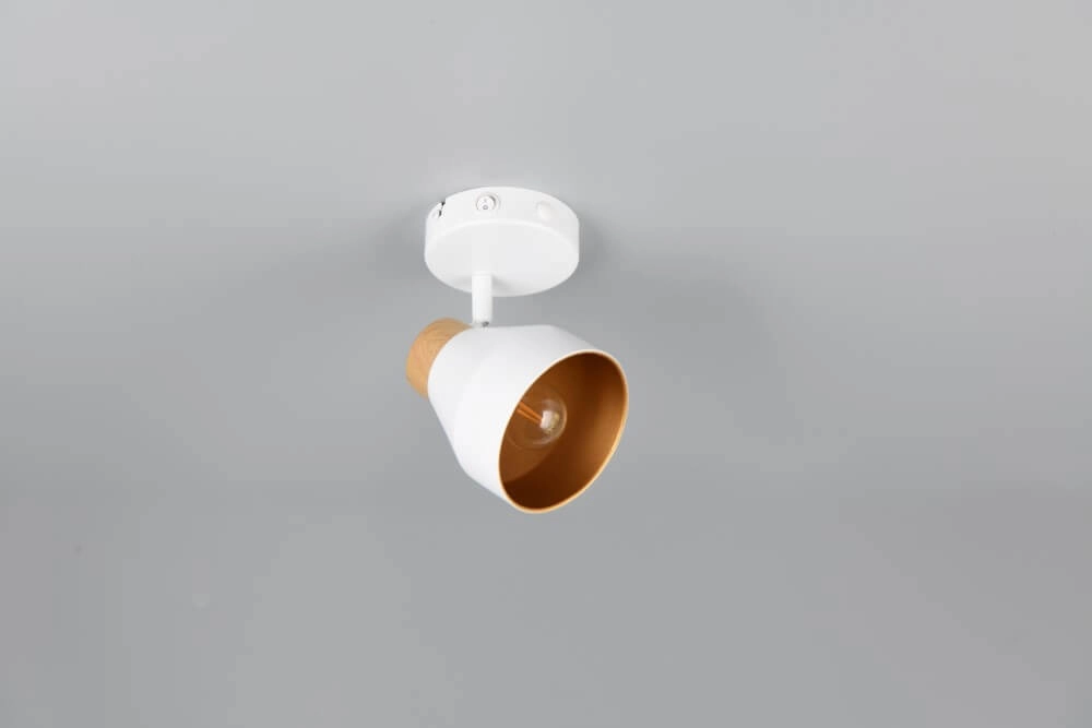 Design-Wandleuchte Valentin weiß Trio 4017807637403
