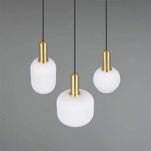 Hängelampe für das Esszimmer Diva 3-flammig – weißes Glas Trio 4017807614503