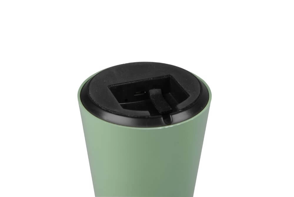 Wiederaufladbare Außenlampe Lennon Grün Trio 4017807541236