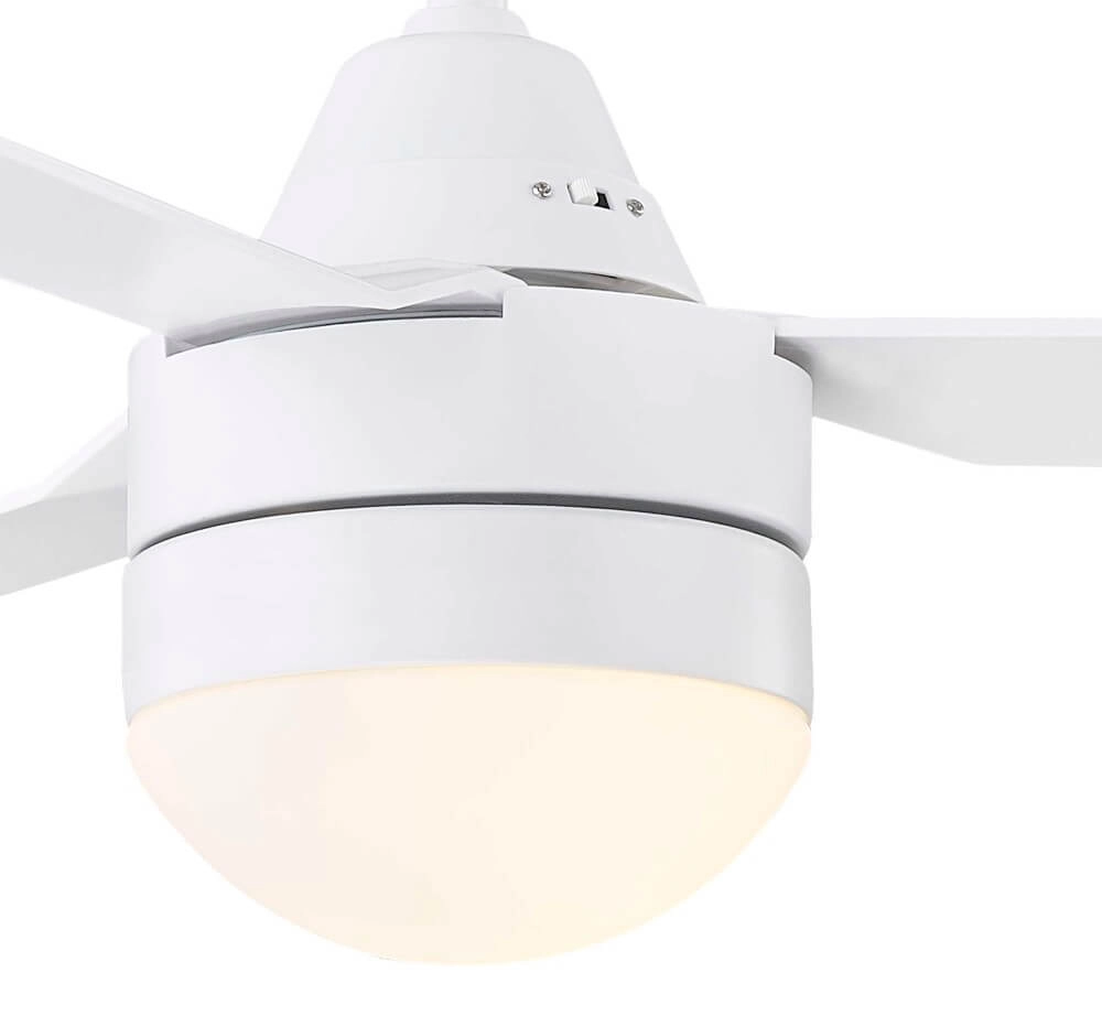 Weißer Ventilator mit Lampe Megara Ø 122cm IP55 Beacon 9333509151500
