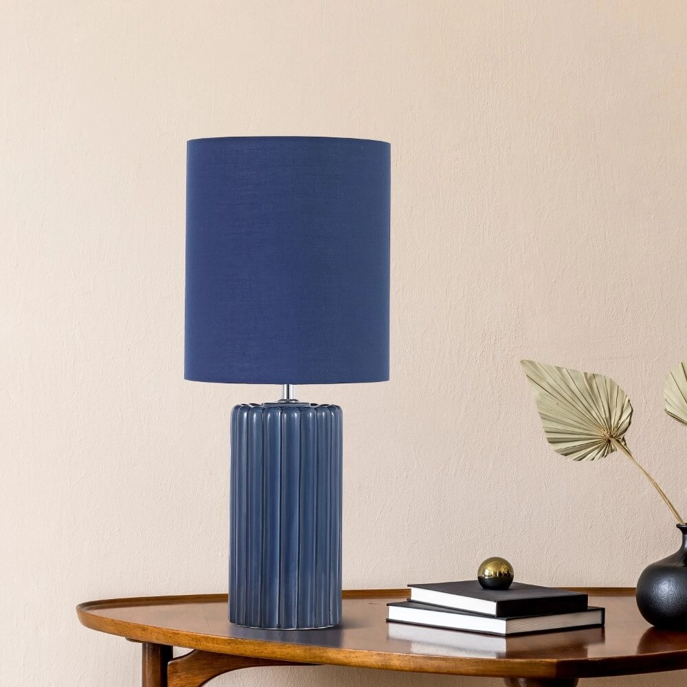 Blaue Tischleuchte Groove Keramik Searchlight 5053423274072