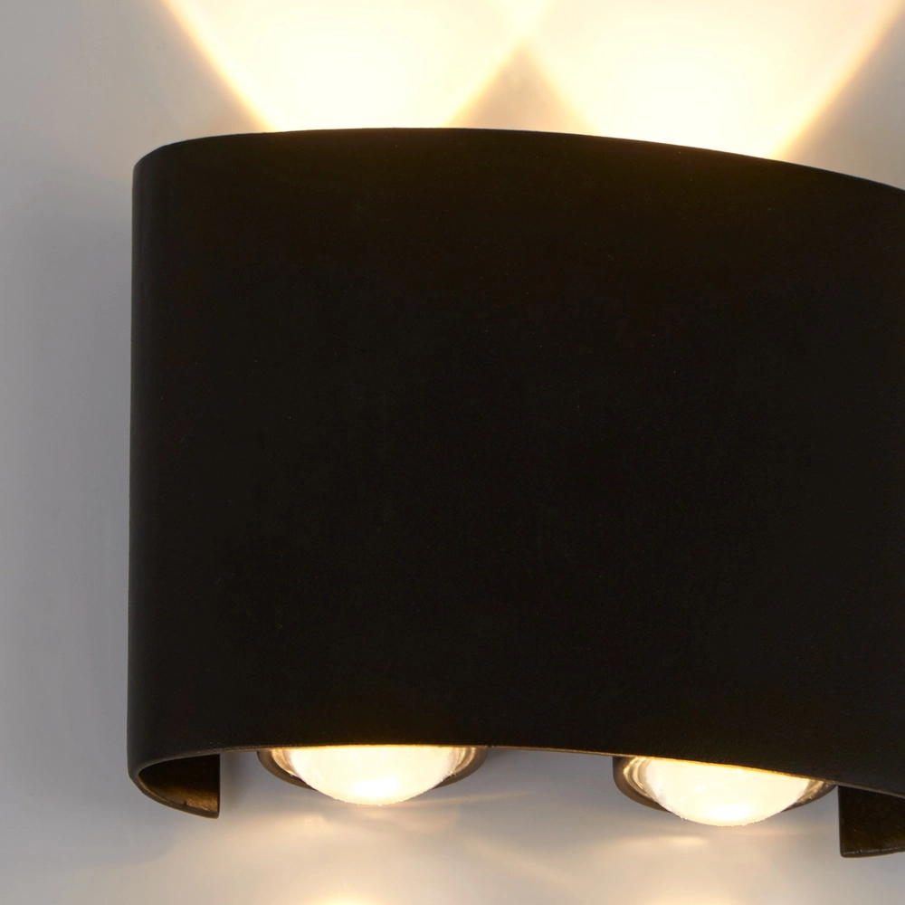 Wandleuchte Shadows S schwarz Searchlight 5053423283012